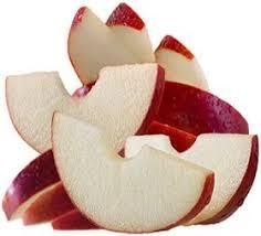 Fresh apple slices